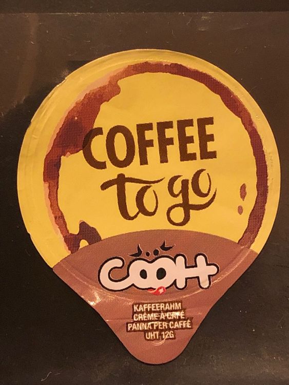 Conception de modèle d'étiquette de café dessiné à la main | Vecteur