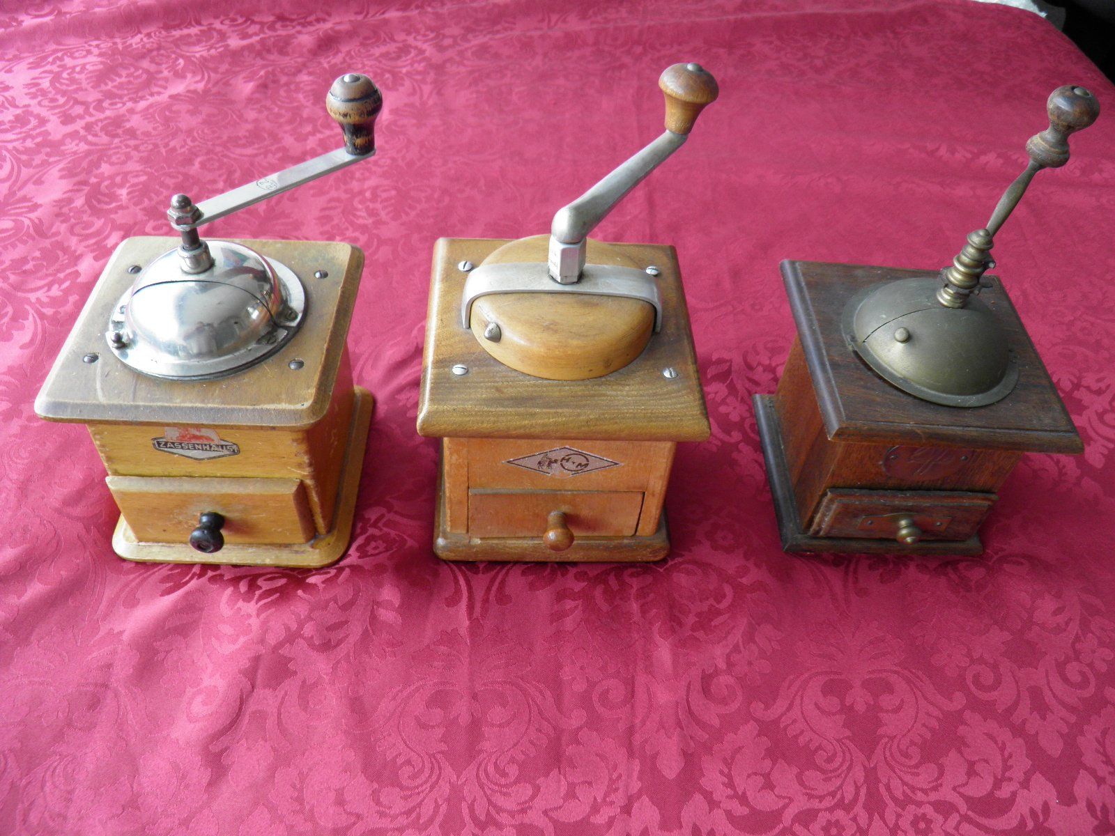 Elettrodomestici da cucina: 3 dekorative Vintage Kaffeemühlen – Usato da Triesen FL venduto da Trigon