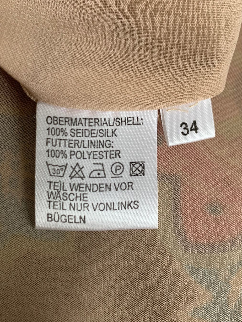 Top: Damen Top Grösse 34 – Usato da Rikon im Tösstal venduto da Alpenmutz 5