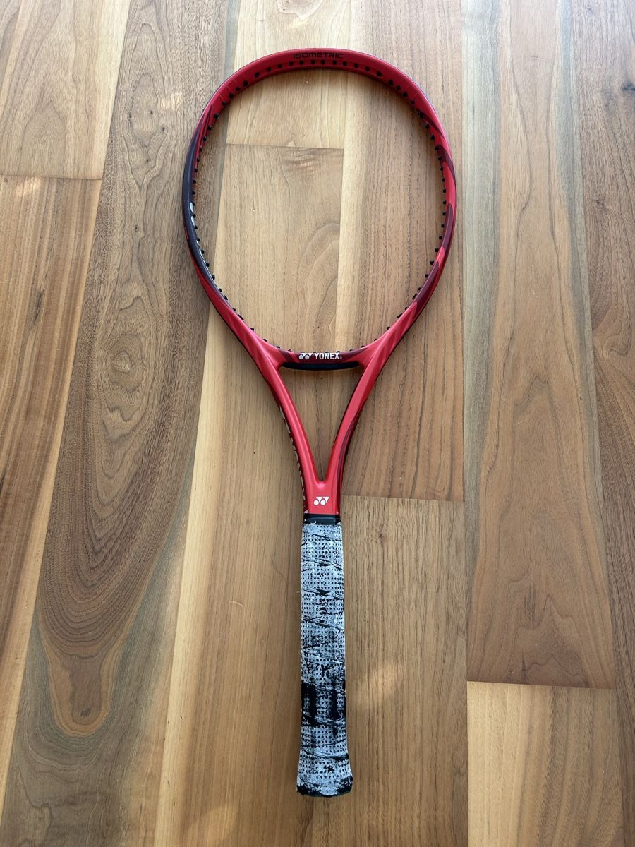 Yonex Racchette: Yonex VCore 2019 Tennisschläger  – Usato da Niederwil SG venduto da AdiBod