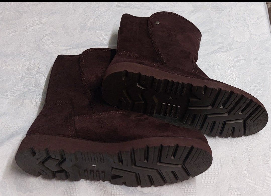 Scarpe da donna: Burgunder-Stiefel – Nuovo (secondo la descrizione) da Wislikofen venduto da ana_j6bc 2