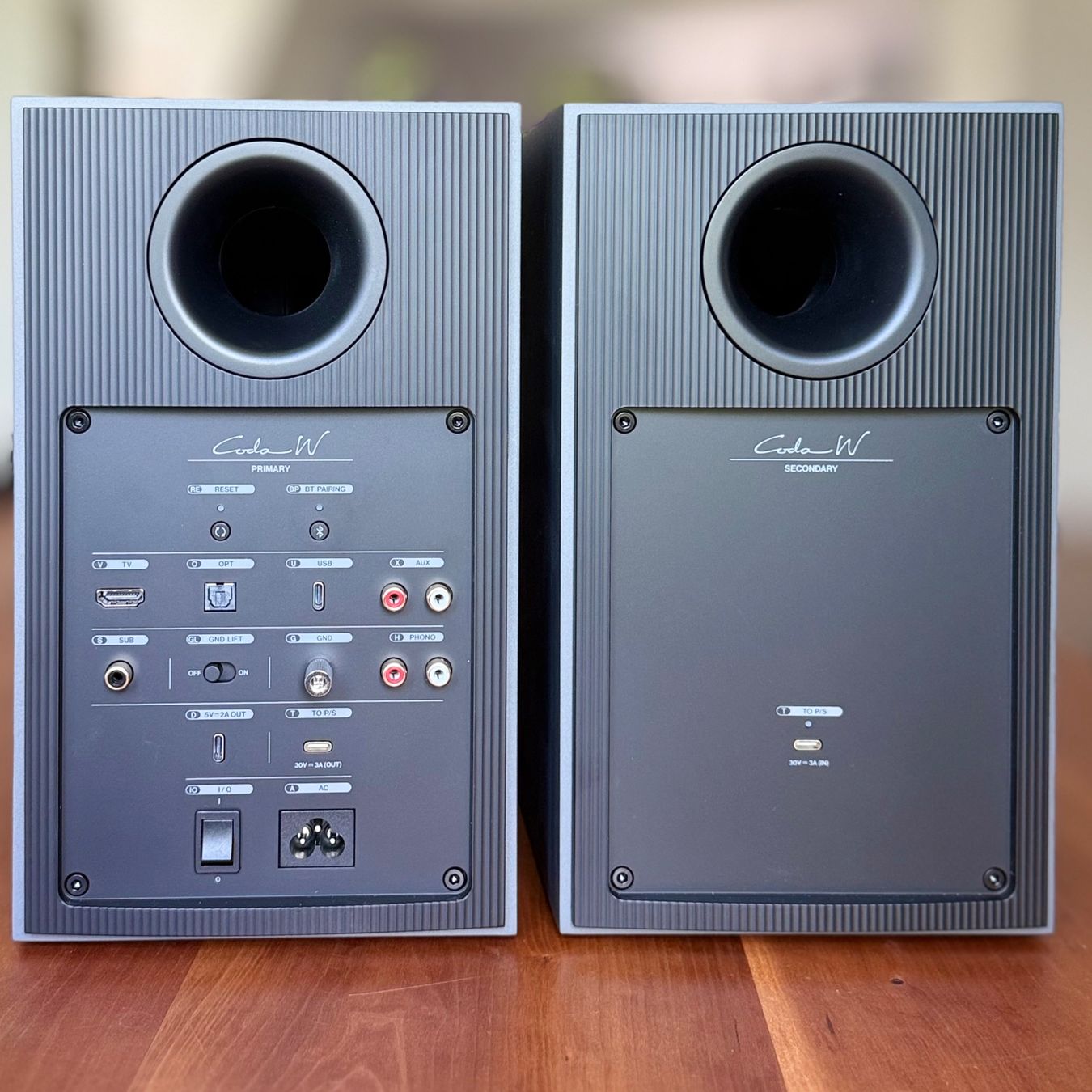 Kef Casse acustiche: Aktivlautsprecher KEF – Usato da Zürich venduto da Gespraechspartner 1