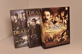 DVD Serien-Box: Deadwood Komplette Serie (Staffel 1-3)