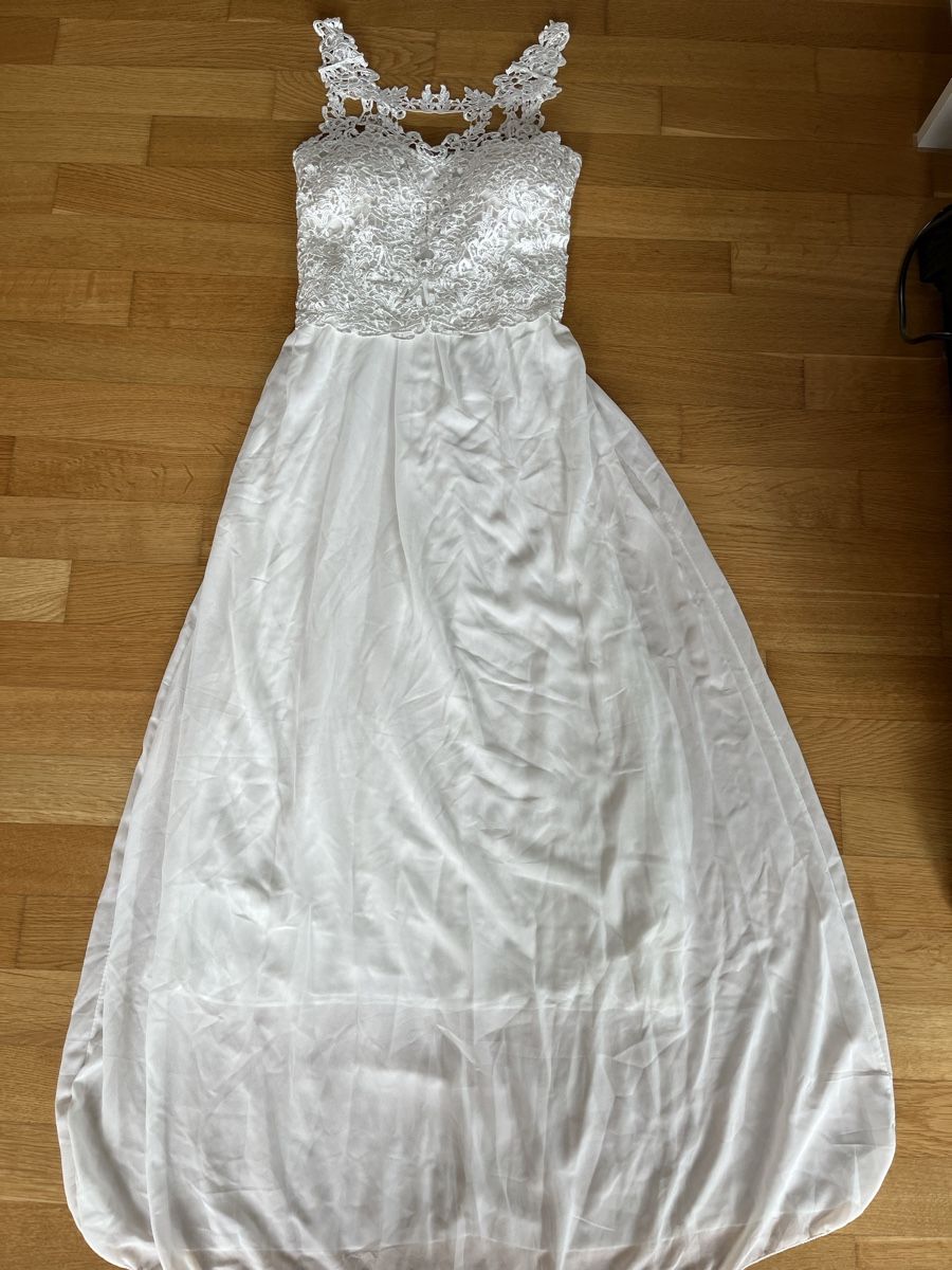 Wal G. Vestiti: Wal. G, langes, weisses Kleid mit Spitze, Gr. 38 – Nuovo (secondo la descrizione) da Lenzburg venduto da car_pzg8