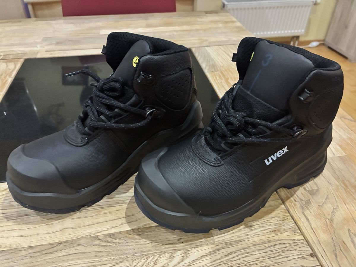Uvex Scarpe da uomo: Chaussures sécurité Uvex S3 taille 36 – Nuovo e nell'imballaggio originale da Courfaivre venduto da val_gb9x
