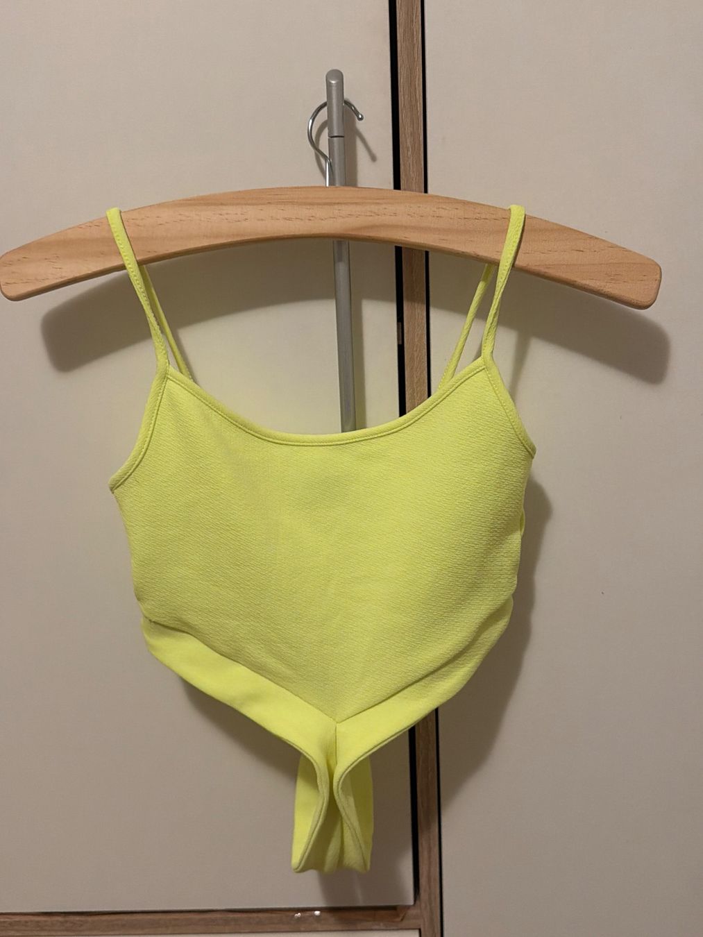 Tally Weijl Tops: Croptop für Mädchen XS – Gebraucht aus Dällikon von YOTECH