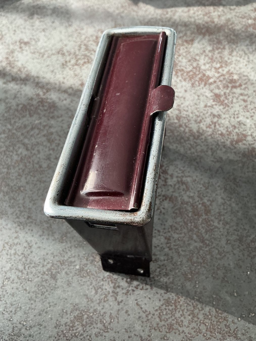 Portacenere: Aschenbecher/ Oldtimer – Usato da Horw venduto da adler65 1