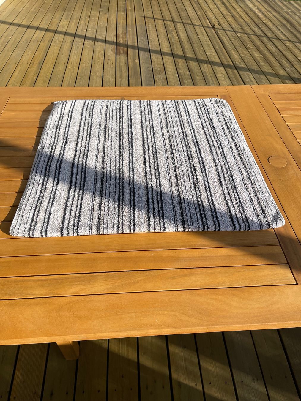 Teli da bagno: Bade - Gästetuch Schwarz-Weiss-Grau – Usato da Turbenthal venduto da mmtuescher 1