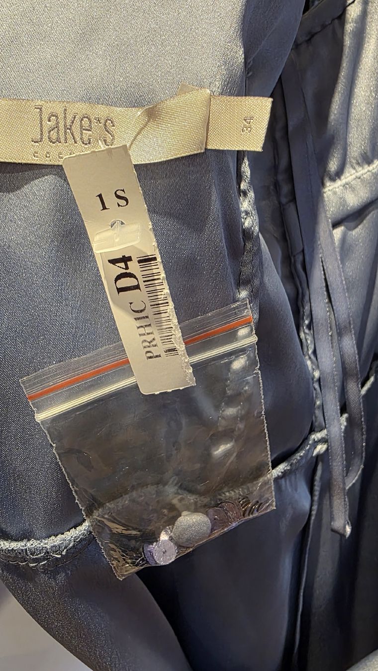 Vestiti: Abendkleid NEU, flieder,  Grösse 34 – Nuovo e nell'imballaggio originale da Dagmersellen venduto da jul_y8bh 5