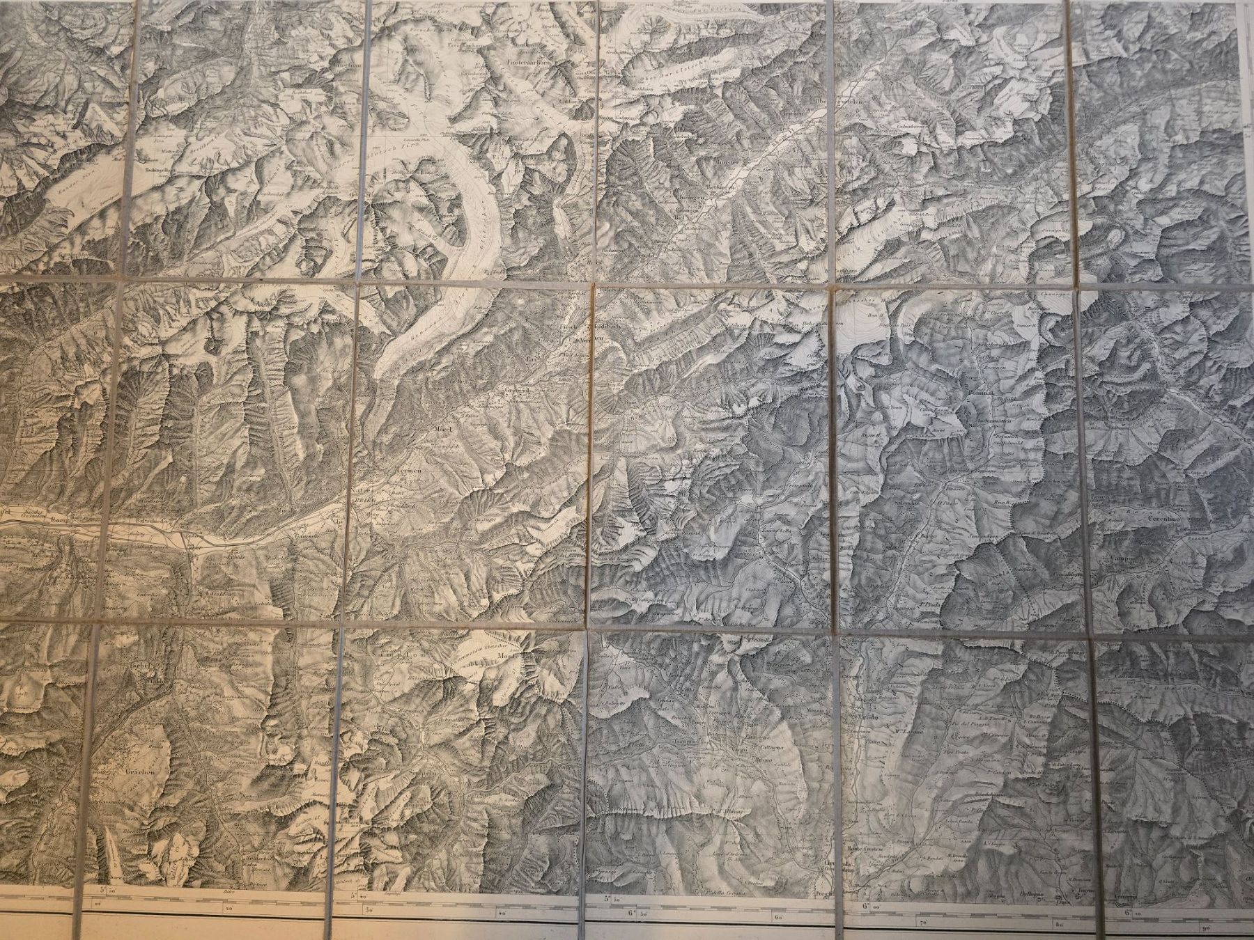 Cartes géographiques & atlas: Doufourkarten – D'occasion à Zürich par el.elias 1