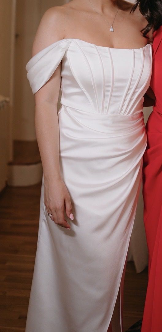 Kleider: Weisses Kleid Grösse 38 – Gebraucht aus Bettlach von Swiss-2016 1