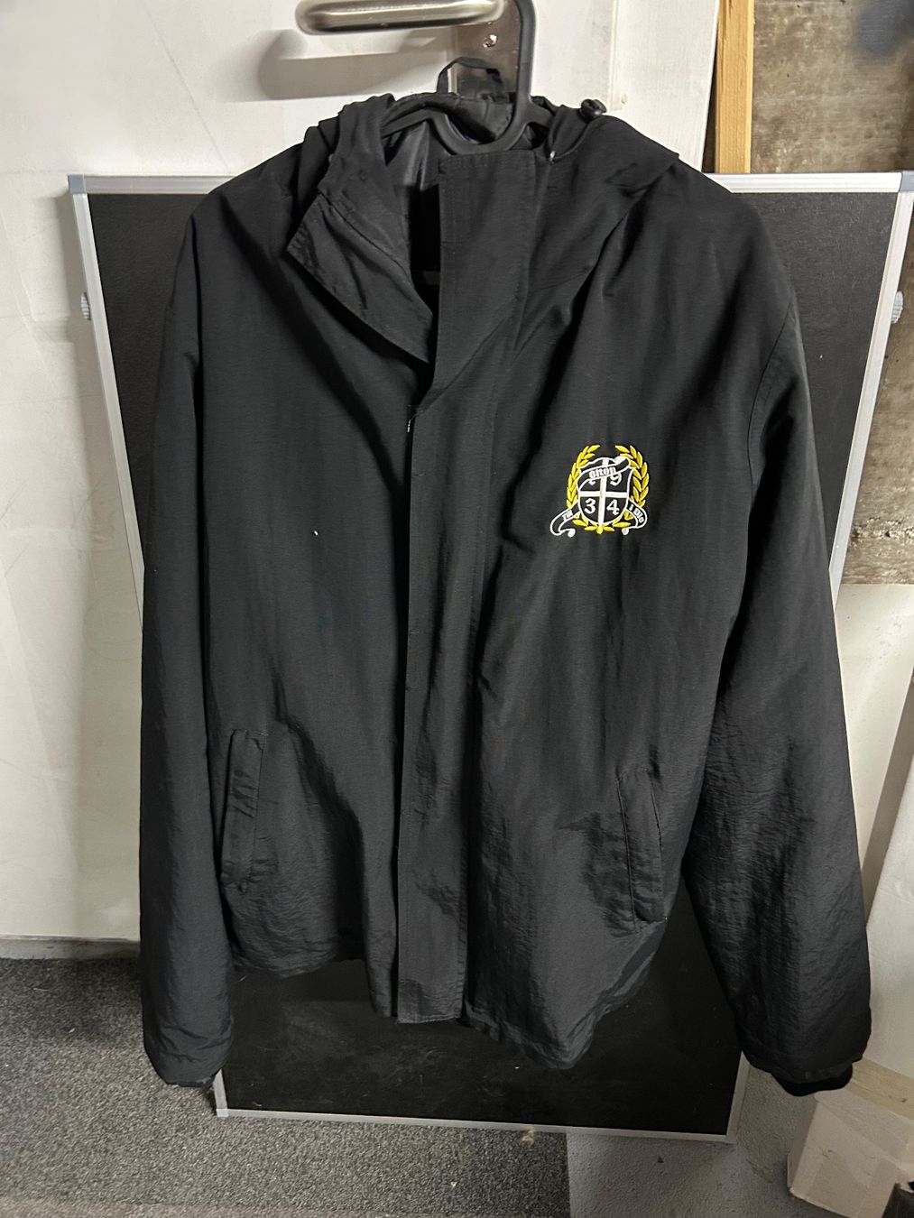 Giacche: warme Herrenjacke Gr. XL – Usato da Obergösgen venduto da Andre118