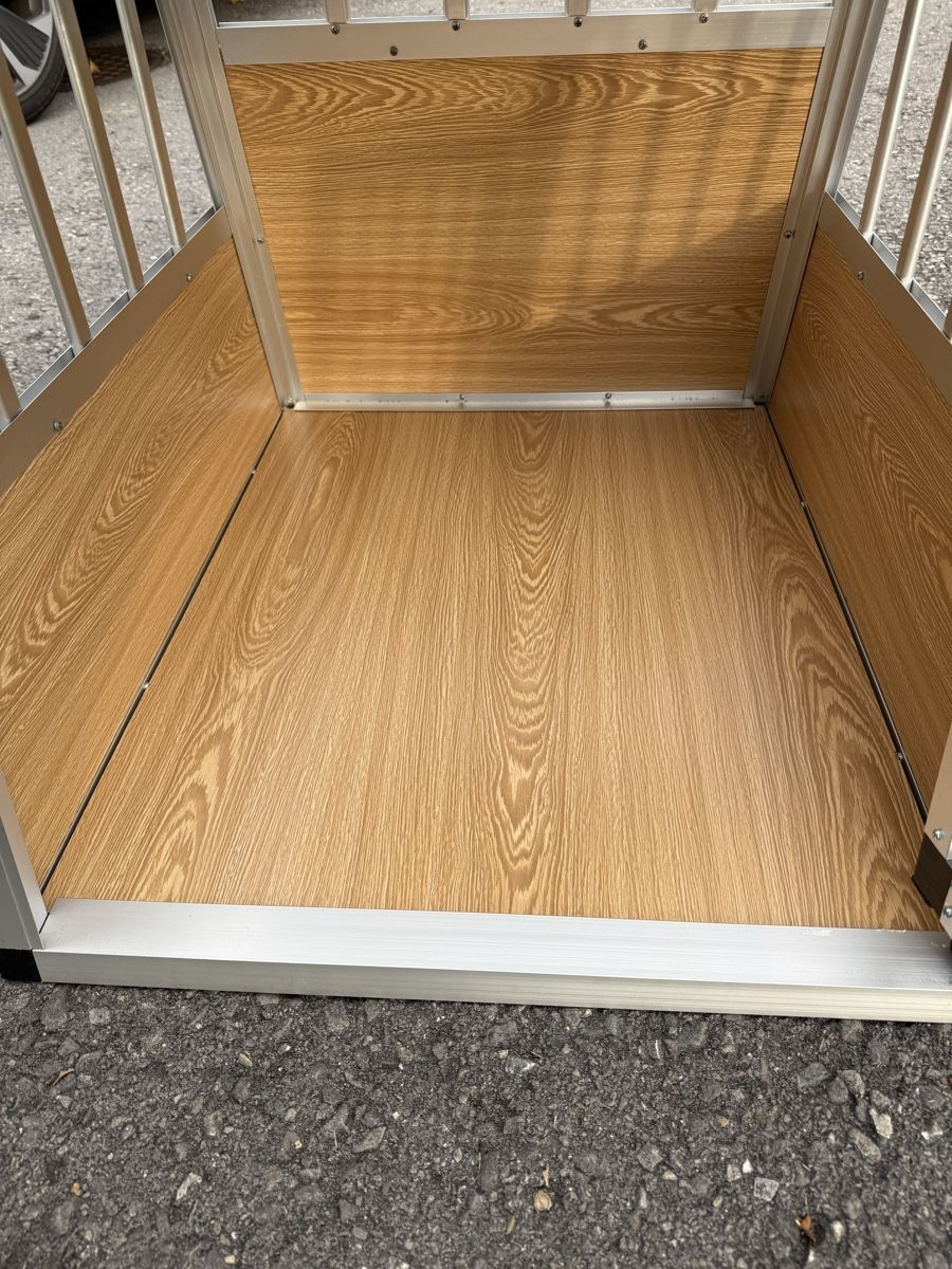 Cucce & Letti: Hundebox Alu – Usato da Bronschhofen venduto da SwEeThEaRt_91 4