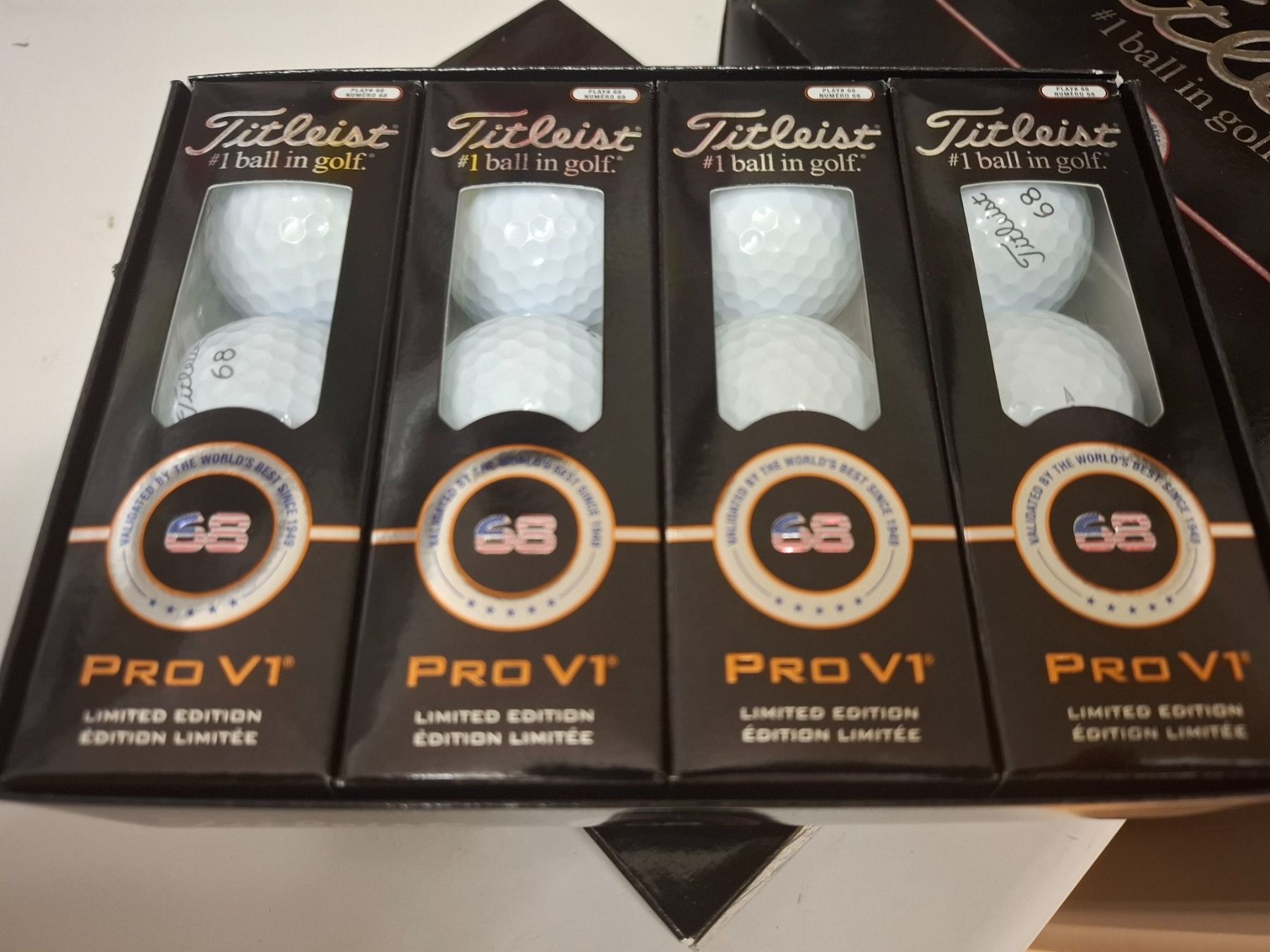 Titleist Palloni: Titleist Golf Bällle Limited Edition 68 – Nuovo e nell'imballaggio originale da Freienstein venduto da Flyfish3 1