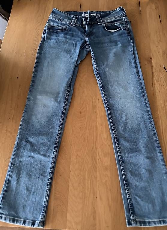 Pepe Jeans Jeans: Pepe Jeans "Venus" – Gebraucht aus Sarmenstorf von LemonSoda17 4