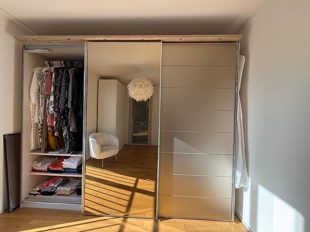 Armadi: Kleiderschrank – Usato da Kriens venduto da rfme 4