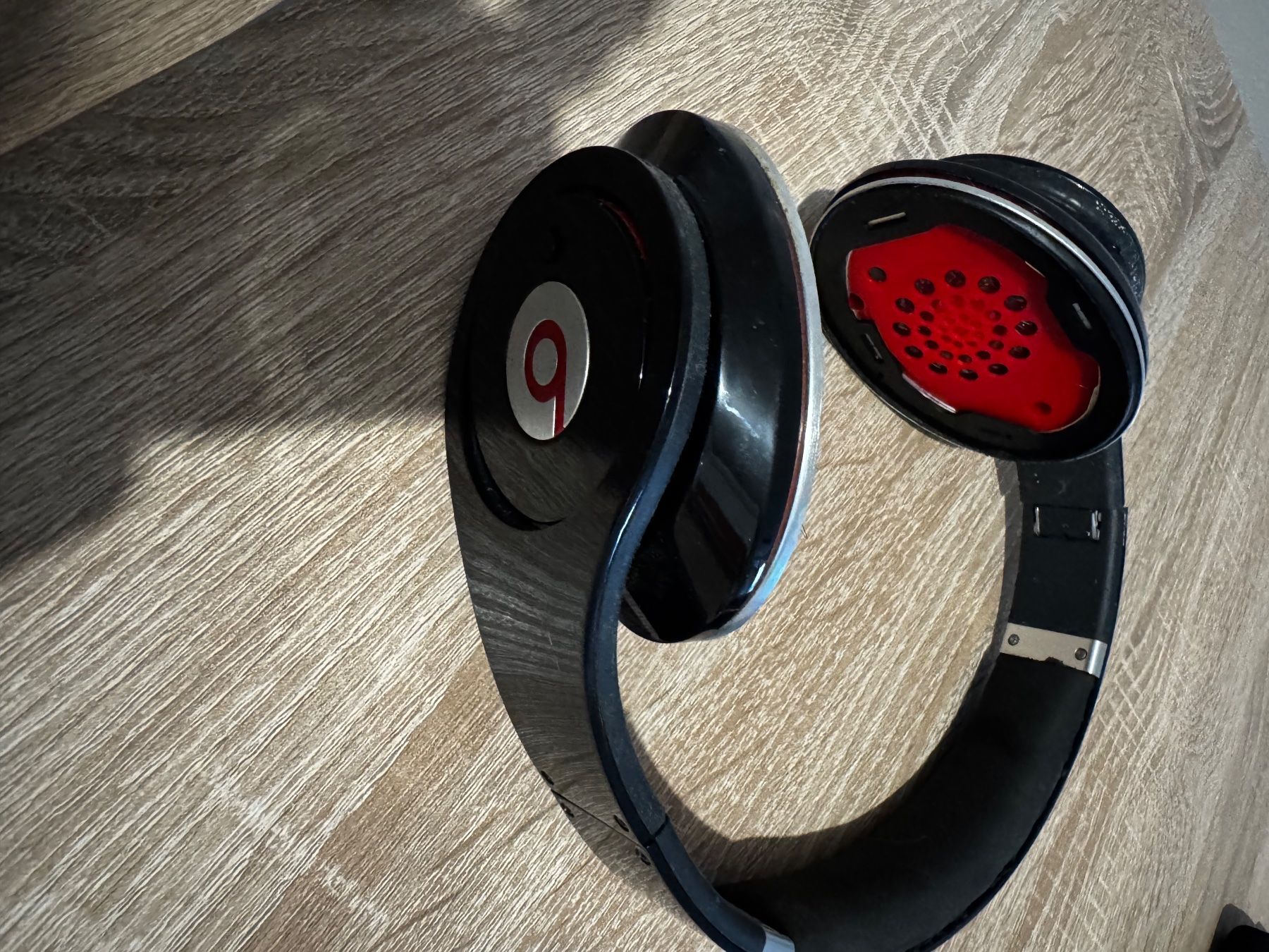 Beats Cuffie: Beats 2x  by Dr Dre Studio Red and Black 2x – Difettoso da Vevey venduto da Eiden77 9