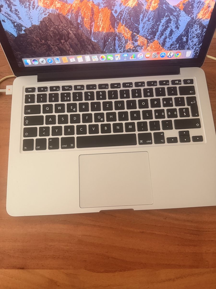 Apple Notebook: MacBook Pro 13" Retina (Modell A1502) – Usato da Buchs AG venduto da GresaaB 1
