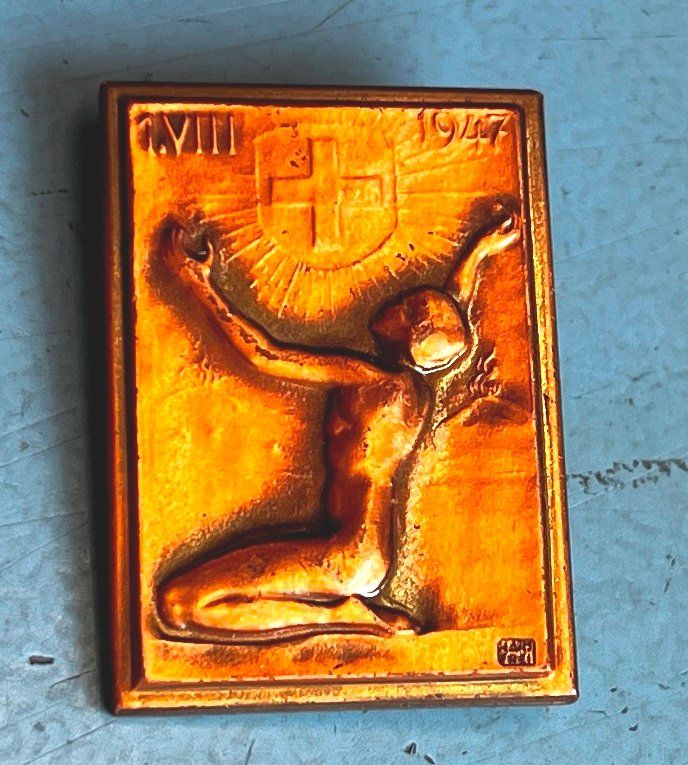 Swiss Placchette & Badge: 1 . Augustabzeichen 1947 – Usato da Obernau venduto da Wgnom