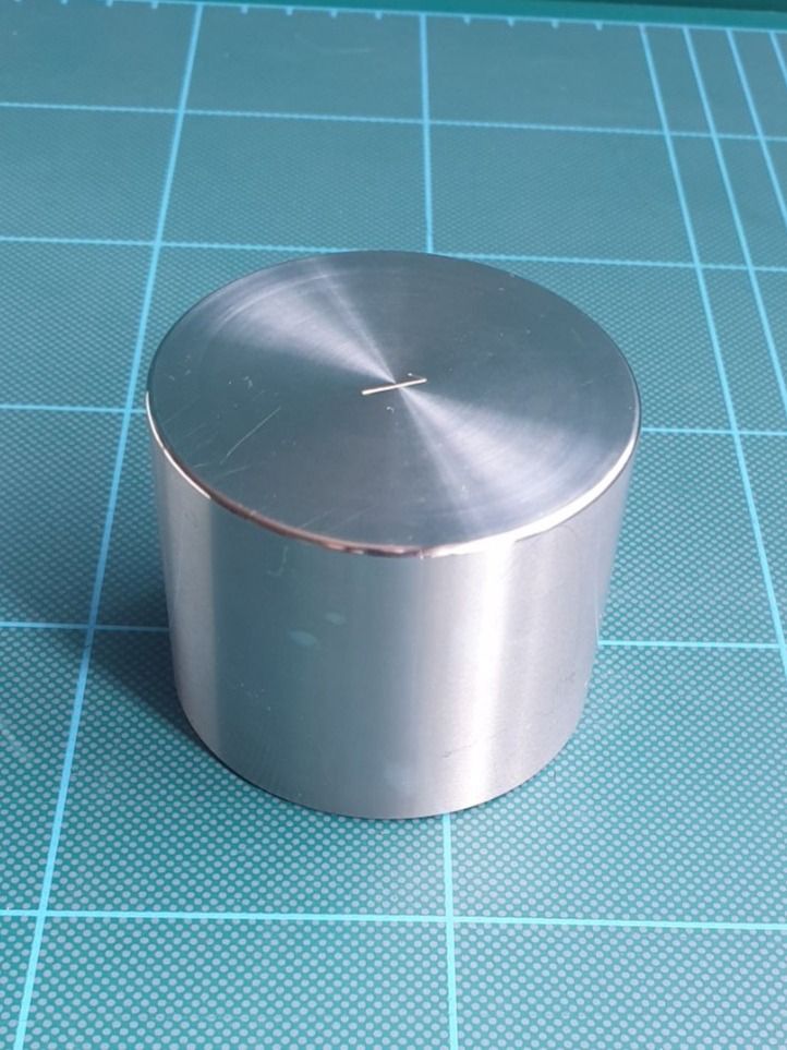 Mettler Toledo Accessori da laboratorio: Gewicht 1kg - Kalibriergewicht, Eichgewicht, Prüfgewicht – Usato da Muttenz venduto da Glaucos