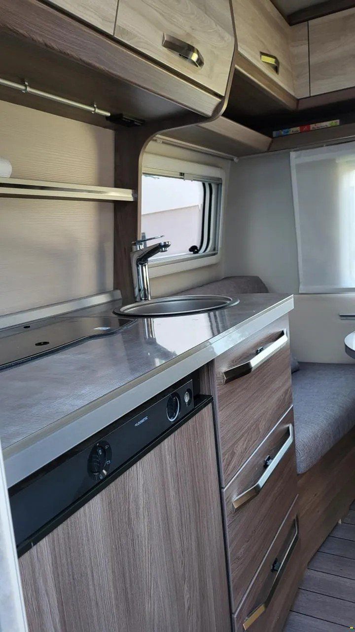 Tabbert Veicoli da campeggio: Tabbert Rossini 450 E.  Gepflegter Wohnwagen – Usato da Domat/Ems venduto da armincasa 5
