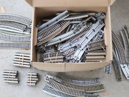 Märklin ca. 150 x Gerade & Kurve M-Gleis H0 Schienen