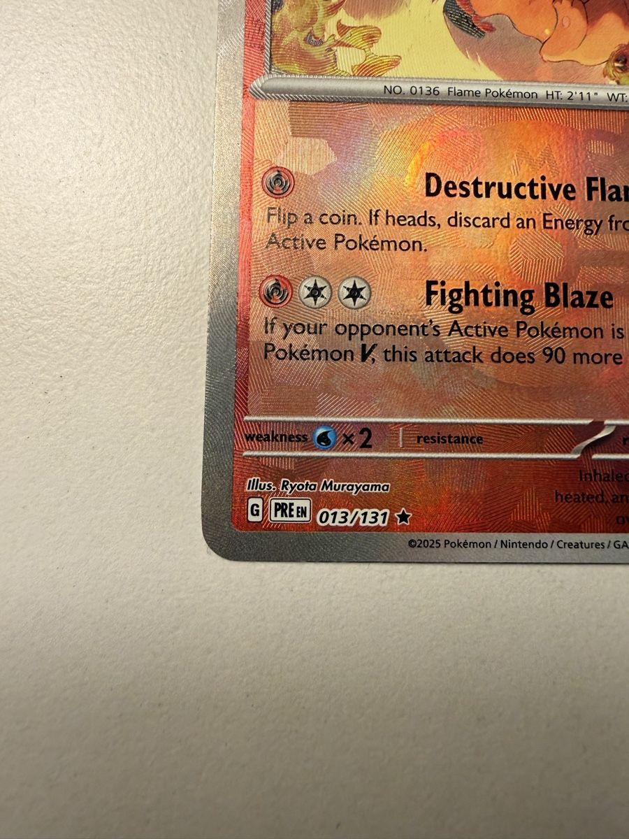 Pokémon Cartes à collectionner: Flareon Prismatic Evolution Masterball EN – D'occasion à Zürich par sam_5kq6 2