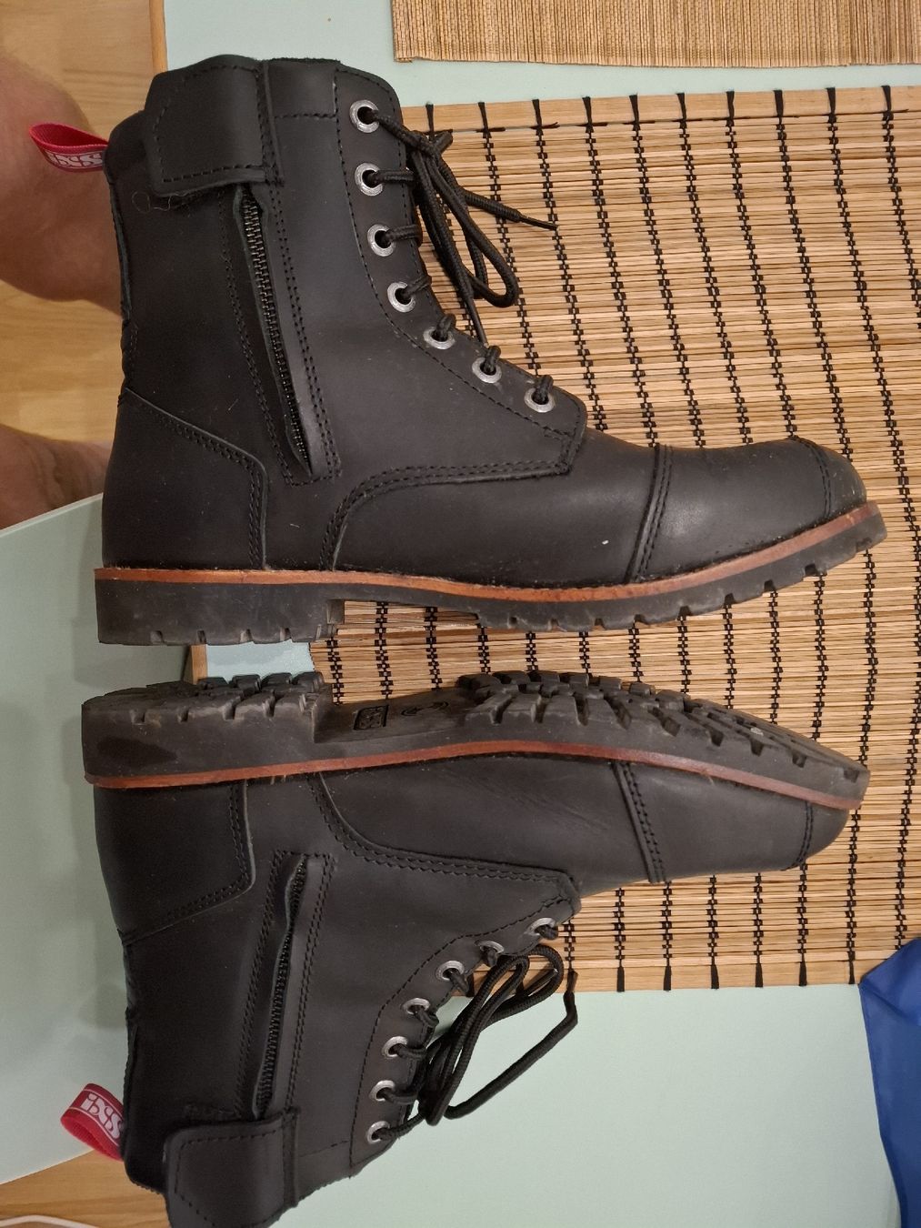 IXS Scarpe da uomo: IXS Motorradstiefel – Usato da Biberist venduto da HarleySeventyTwo 1