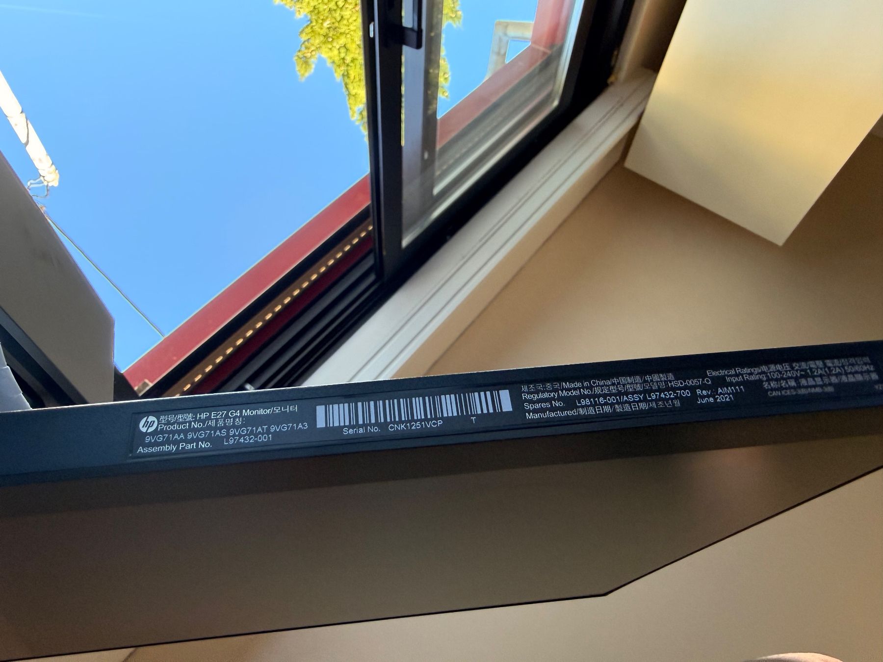 Monitor: HP E27 G4Monitor Top Zustand – Usato da Basel venduto da RaykoShop 4