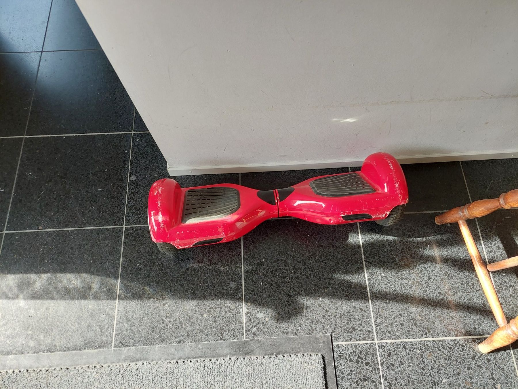 Hoverboard: Hoverboard, rot, mit Ladegerät – Usato da Frauenfeld venduto da Juri012 1