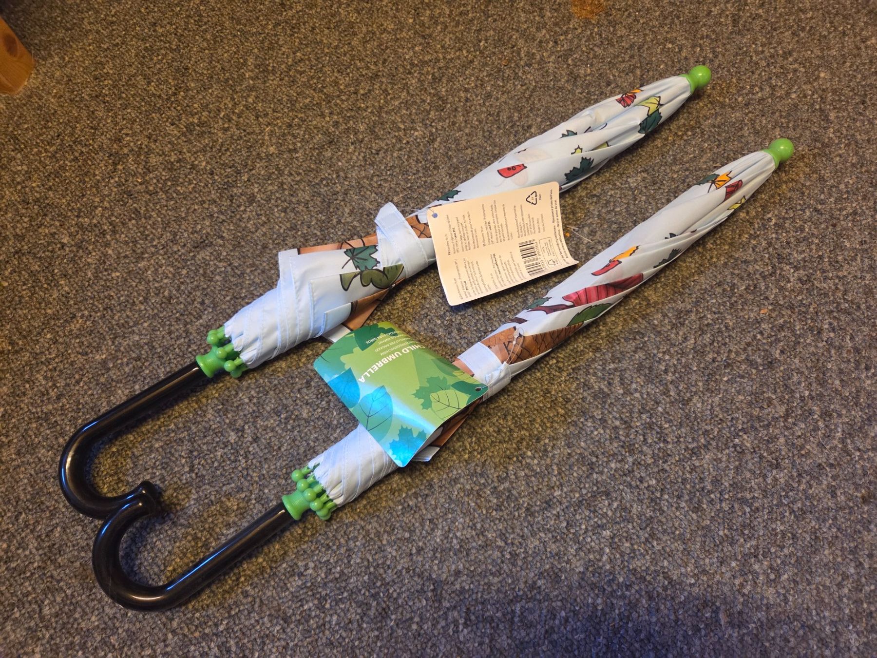 Autres pour enfant & bébé: Regenschirm – Neuf (Voir description) à Bitsch par Bpetzi