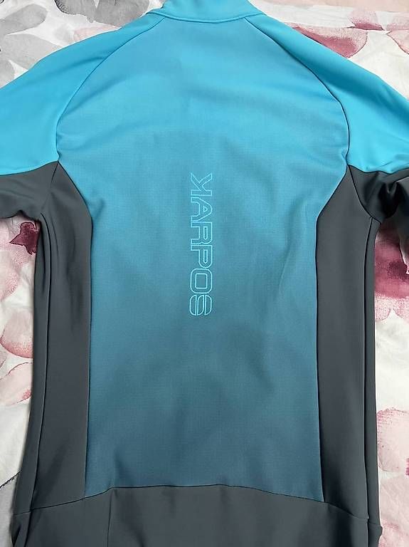 Jacken: KARPOS - veste femme – Gebraucht aus Echallens von fayetrahel 1