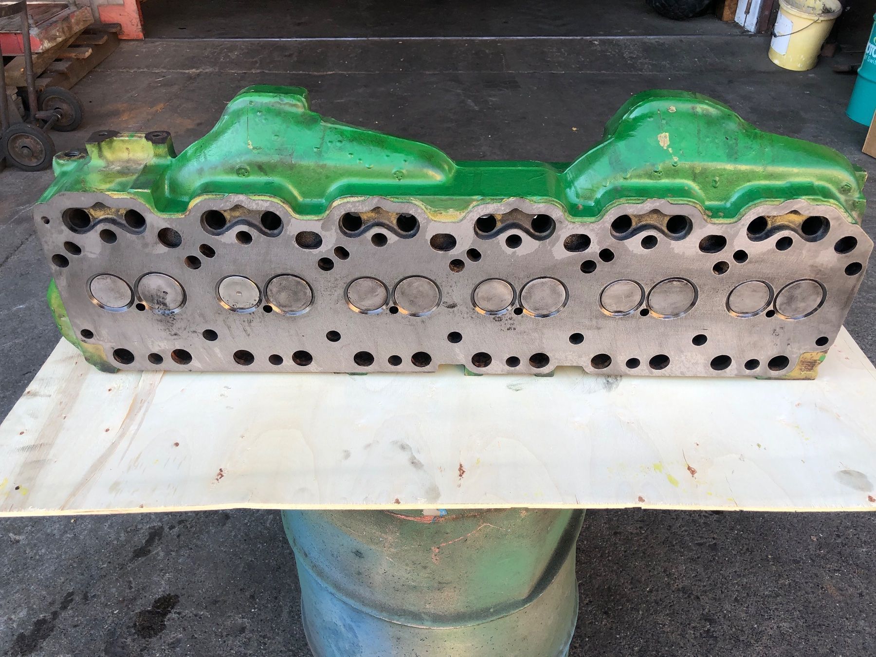 John Deere Trattori: John Deere Zylinderkopf – Usato da Hendschiken venduto da unita2000