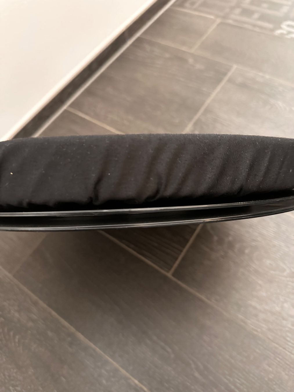 Coussins: Drehsitzkissen, gepolstert – D'occasion à Oberwil-Lieli par careproduct 1