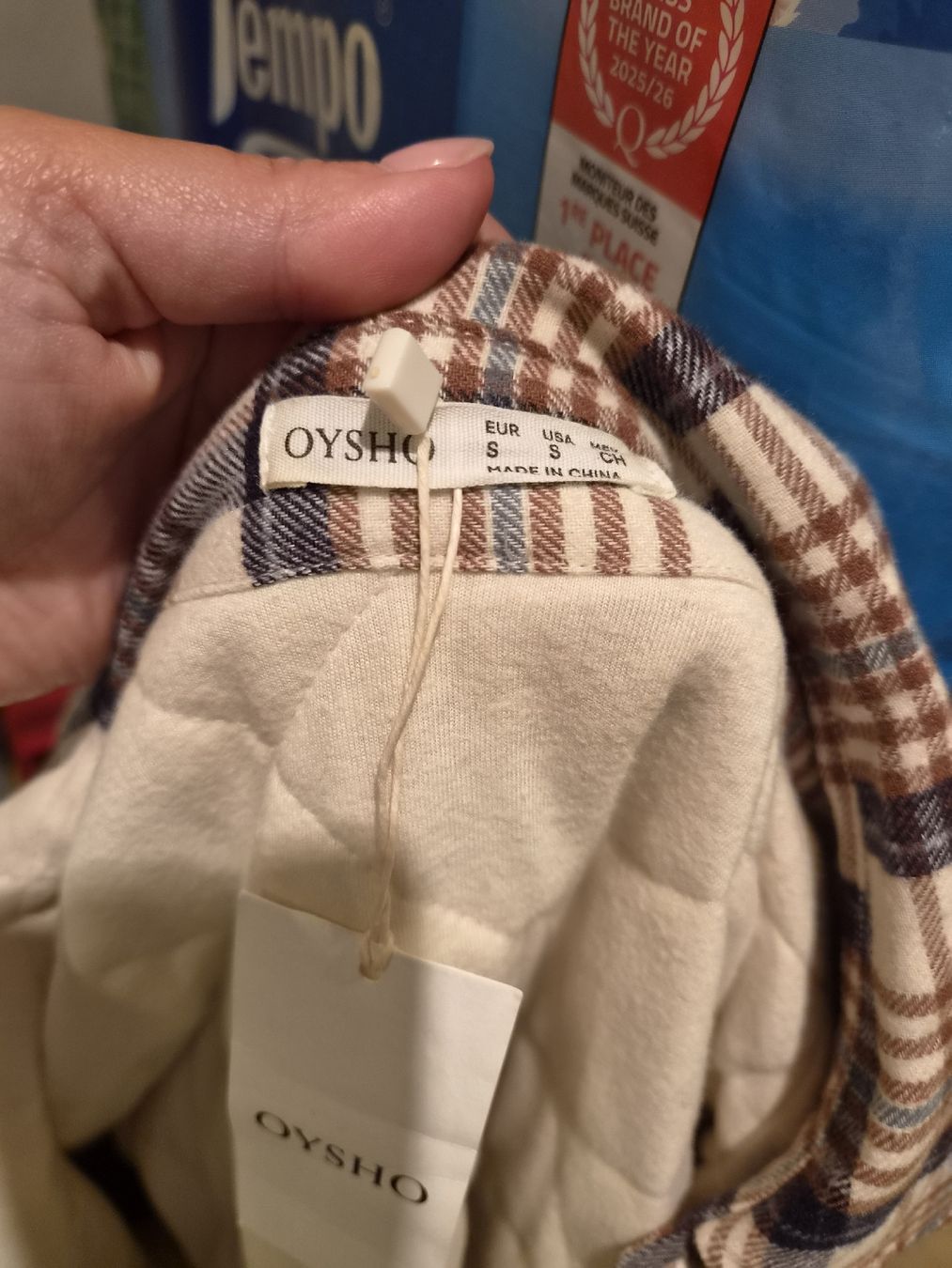 Oysho Hemden: Chemise doublée oysho – Neu und originalverpackt aus Genève von ana_z8yn 4