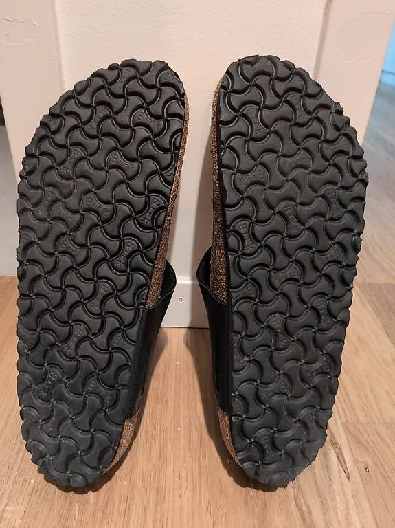 Birkenstock Herrenschuhe: Birkenstock taille 46 – Gebraucht aus Genève von Adrien-kite 1