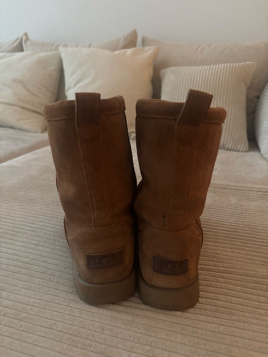 Ugg Scarpe da uomo: UGG Winterstiefel Gr. 37 – Usato da Zürich venduto da zupi79 5