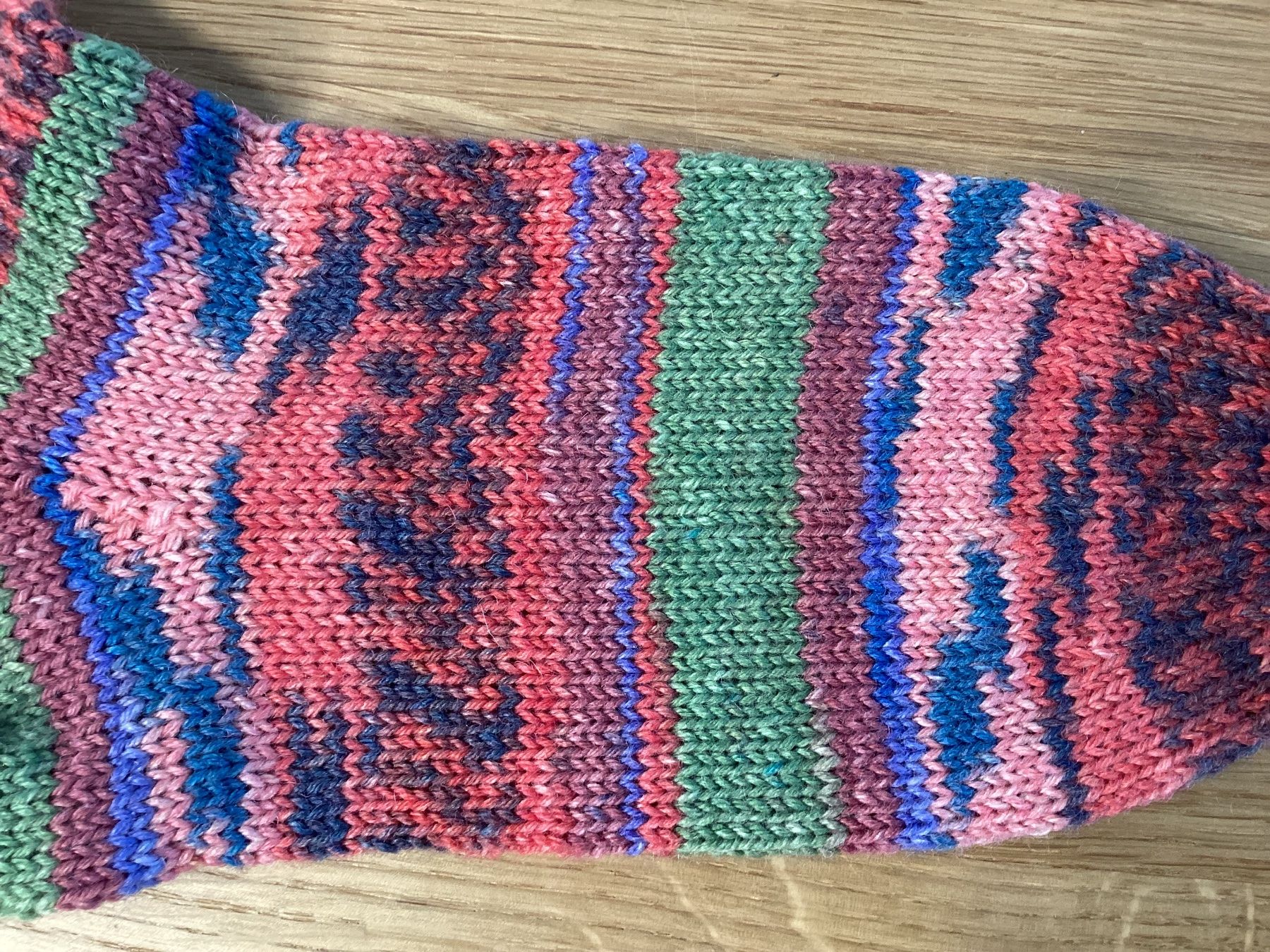 Socken: Handgestrickte OPAL Crazy Waters Socken – Neu und originalverpackt aus Flawil von kruemeli02 1