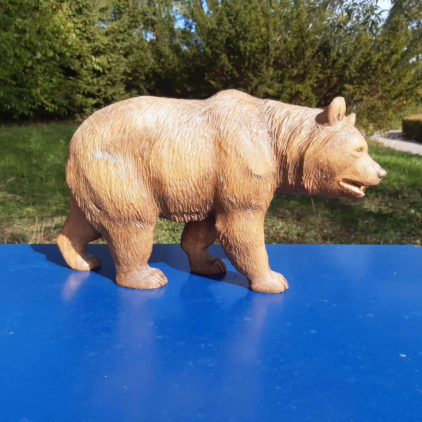 Figuren: Holzbär handgeschnitzt – Gebraucht aus Hallau von defolant