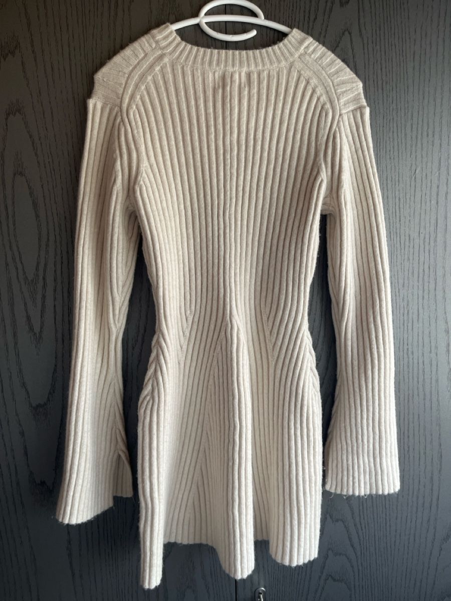 H&M Vestiti: Robe en maille côtelé beige clair – Nuovo (secondo la descrizione) da Le Locle venduto da Ophelhugy 1
