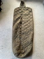 Schlafsack Armee oliv ,gesteppt mit Kapuze ,guter Zustand