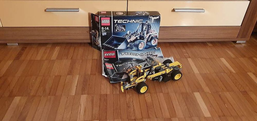 Jouets: Lego Technik 8271 Hydraulikbagger – D'occasion à Wallisellen par Richtema