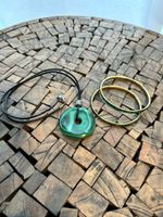 Schmuck-Set (Halskette und zwei Armbänder)