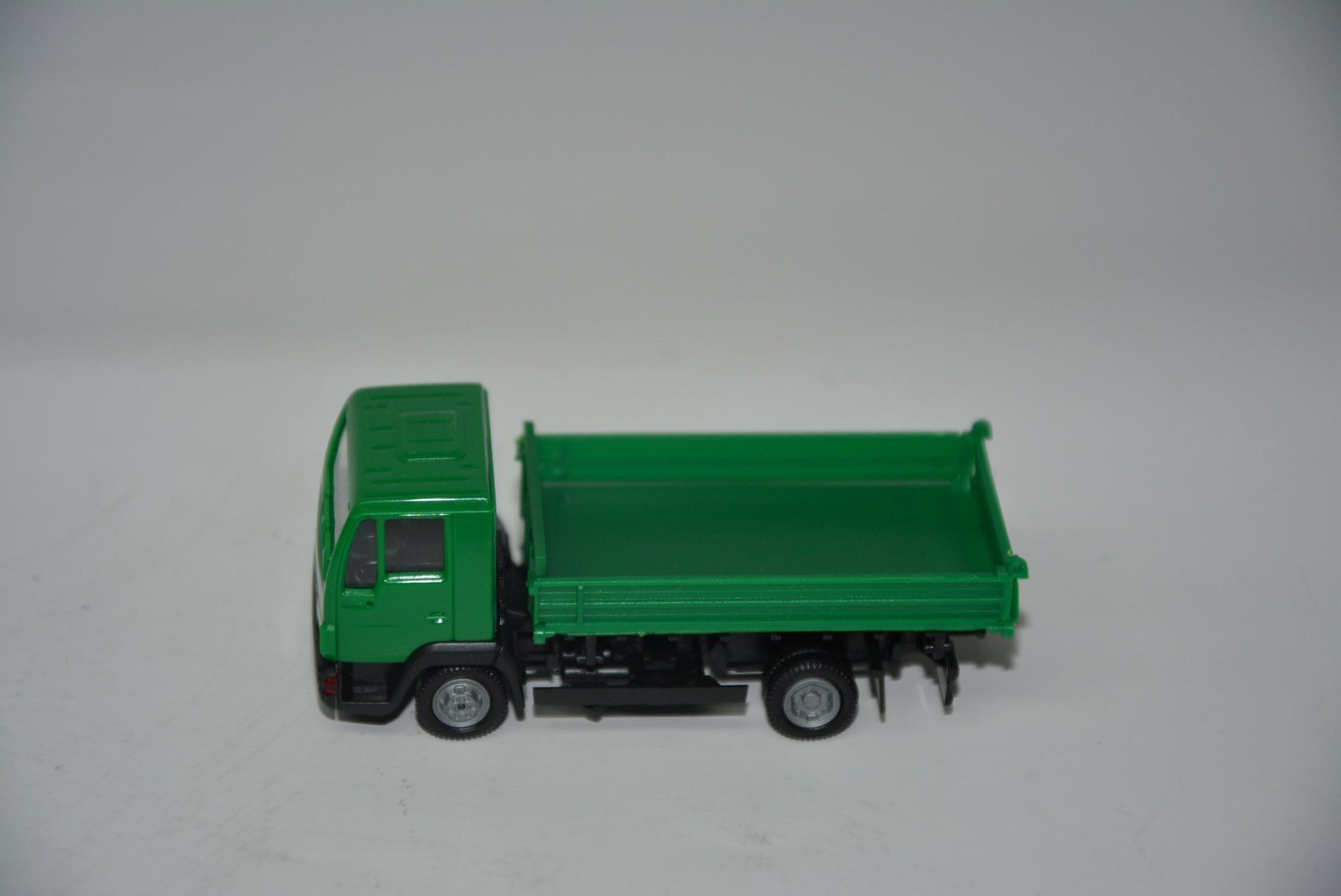 Herpa Modellbausätze & Standmodelle: MAN L2000 Kipper , Herpa 142205 , 1:87 – Neu und originalverpackt aus Goldach von Feivel9 1