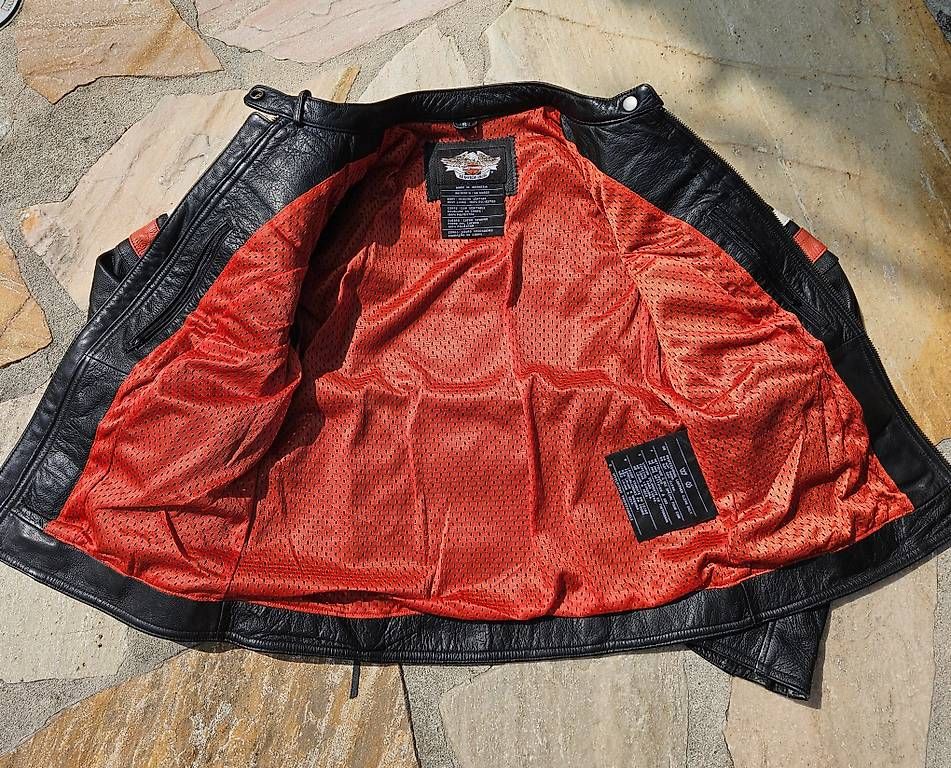 Harley-Davidson Giacche: Harley Davidson Lederjacke – Usato da Schänis venduto da rig_zqb7 2