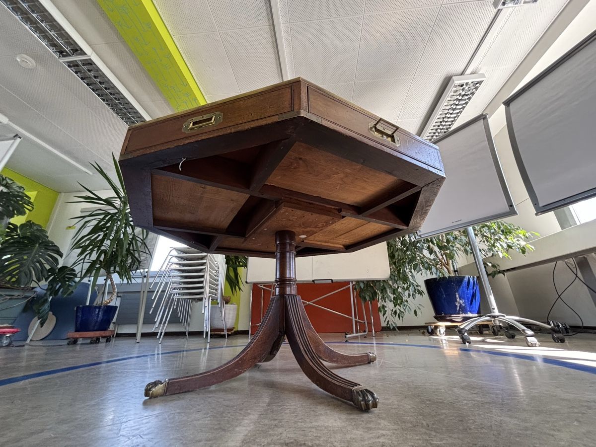 Tavoli: Tisch – Usato da Bern venduto da Tomskybeat 2