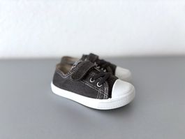 Kinder Schuhe Turnschuhe Sneakers Grösse 24