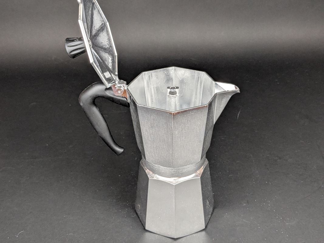 Bialetti Macchine per caffè & Macchine per espresso: BIALETTI Moka Express Kaffeemaschine – Nuovo (secondo la descrizione) da Thun venduto da Restwert_Thun 3