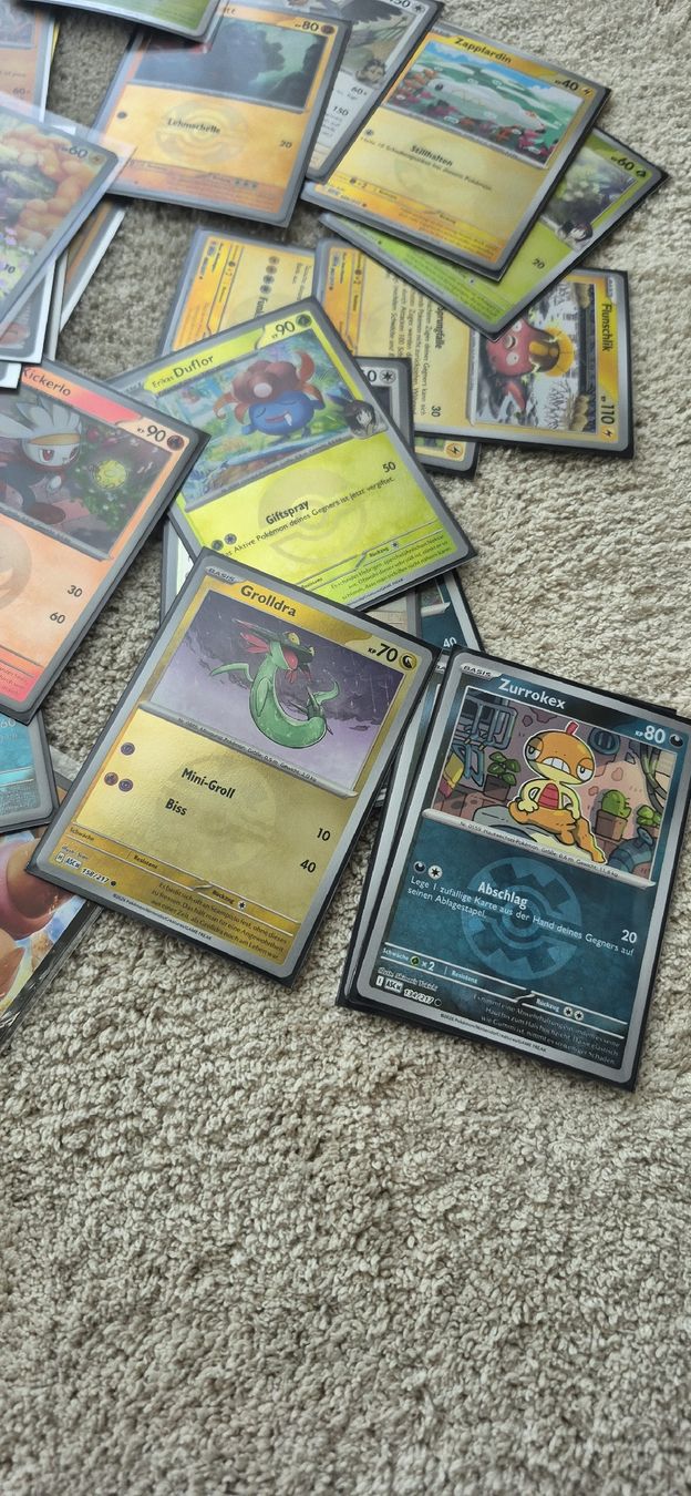 Pokémon Carte collezionabili: Pokémonkarten Sammlung – Usato da Mönchaltorf venduto da Volkner 1