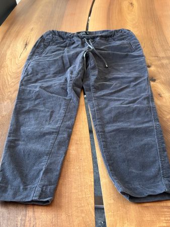 Stoffhose/ Freizeithose, Grösse 38